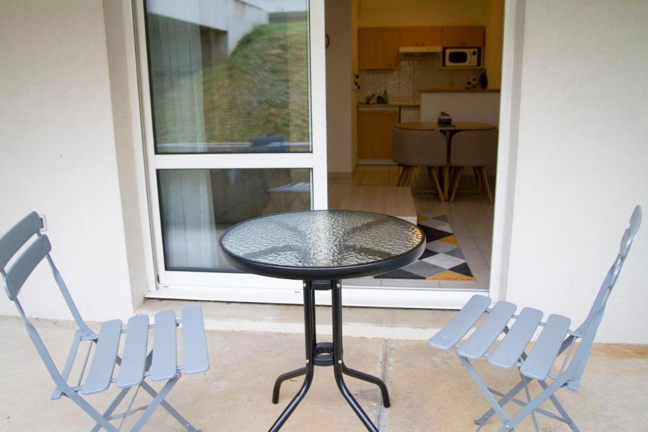 L'Olympic Apartment Chalezeule Luaran gambar